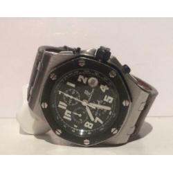 Audemars Piguet royal oak offshore met dikke leren band