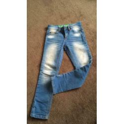 Stoere jeans mt 116