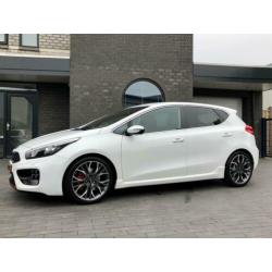 Kia cee'd 1.6 GT Navi Xenon Led Dealer onderhouden