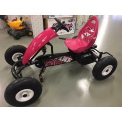 Berg Compact Pink skelter nieuw van €449 voor €259 + bezorgd