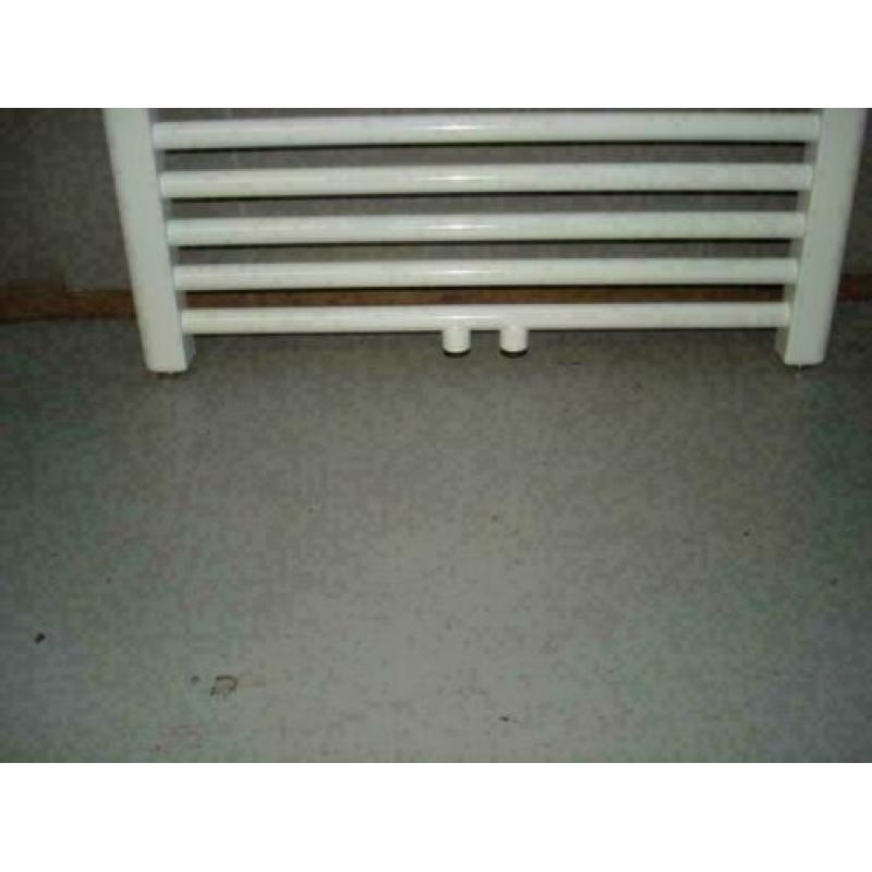 Design radiator 60 cm breed x 185 cm hoog midden- onderaansl