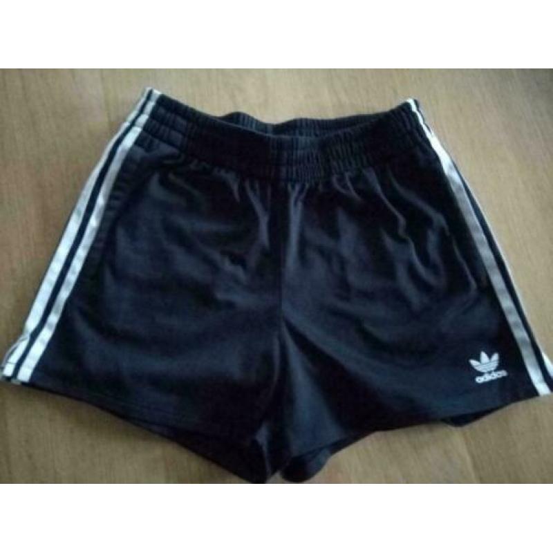 654, Adidas dames sportbroek maat 34 te koop