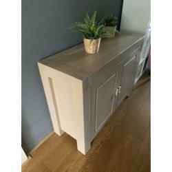 Mooie stevige greywash eiken dressoir