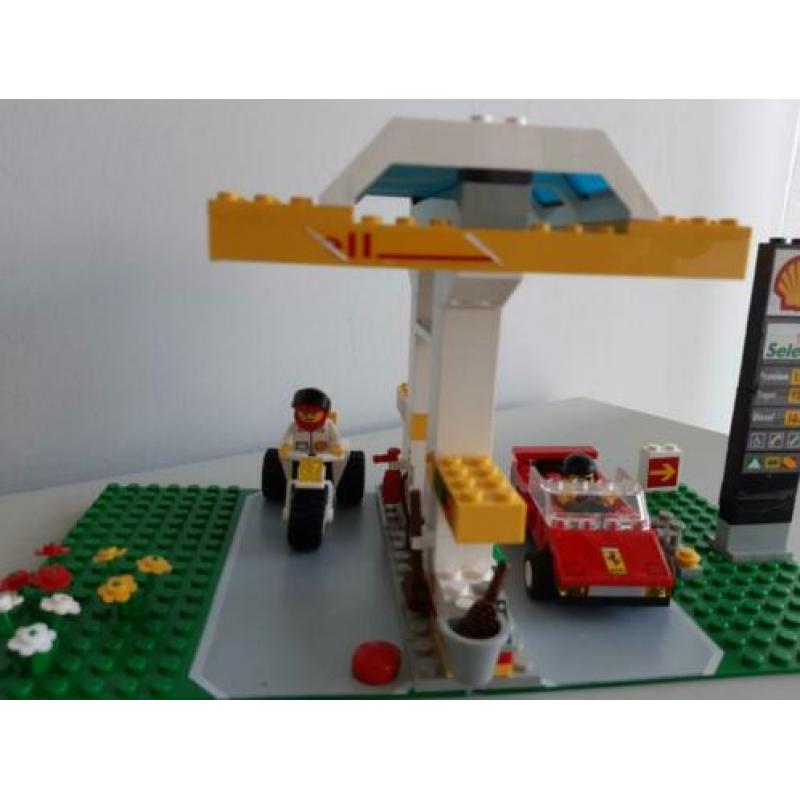 Lego 1256 Shell station