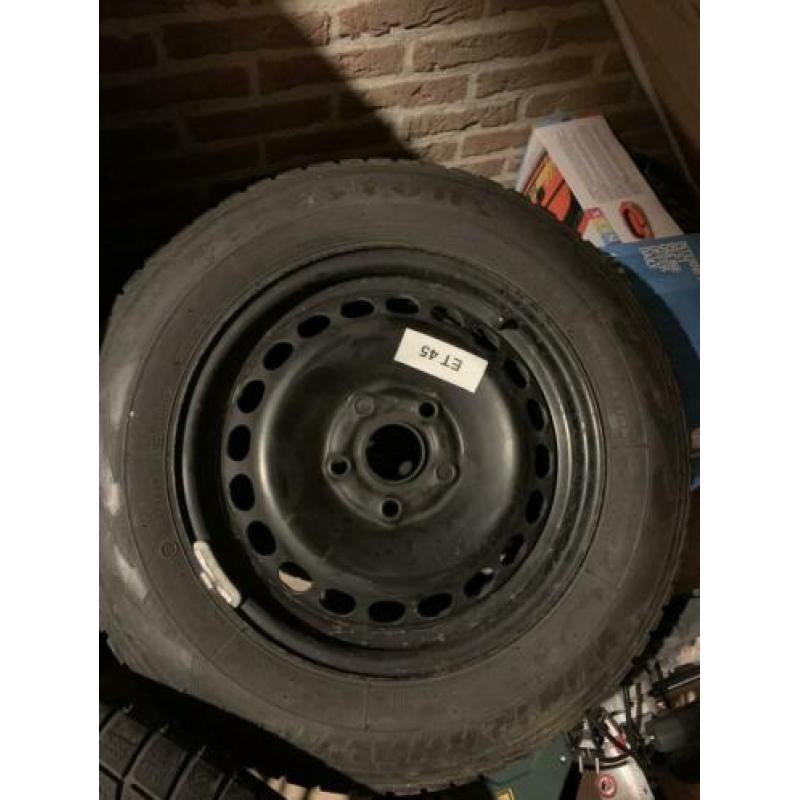 winterbanden op stalen velg 5x112 195-65-15