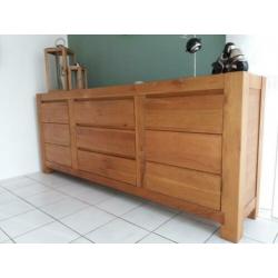 Stoer groot eiken dressoir!