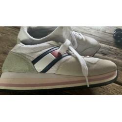 Leuke sneaker van Tommy jeans