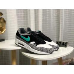 Nike air max 1 “Elephant” atmos pack safari