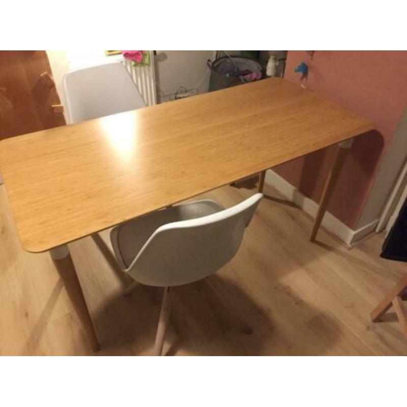 Bureau / tafel ikea Hilver