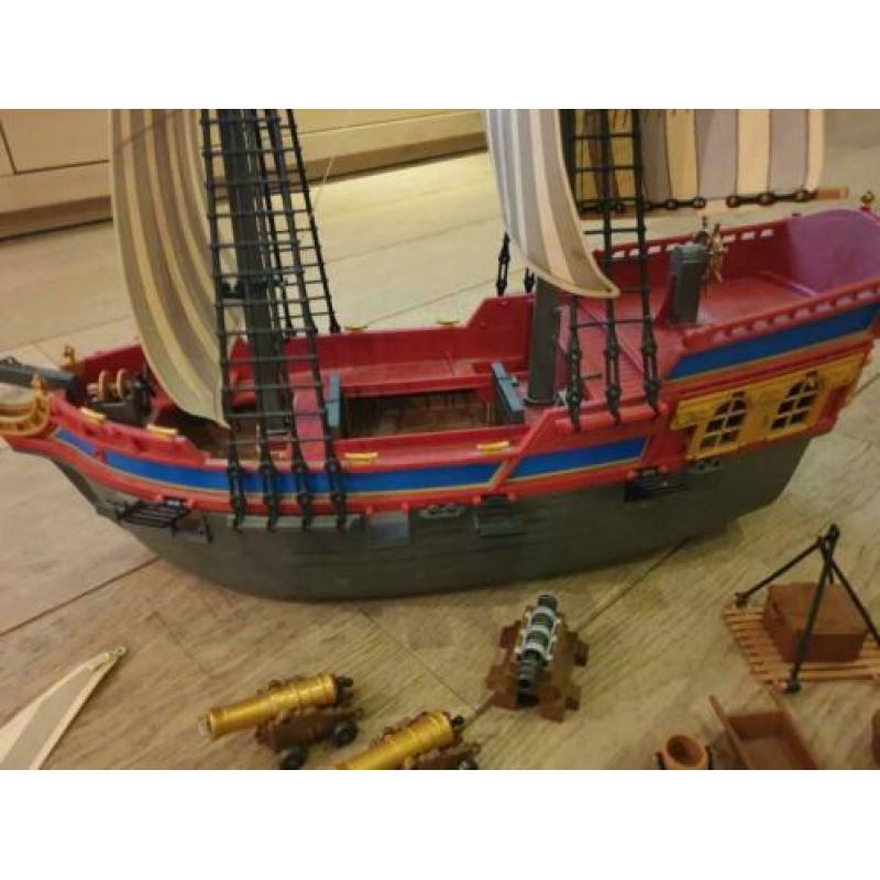 Playmobil piratenschip.