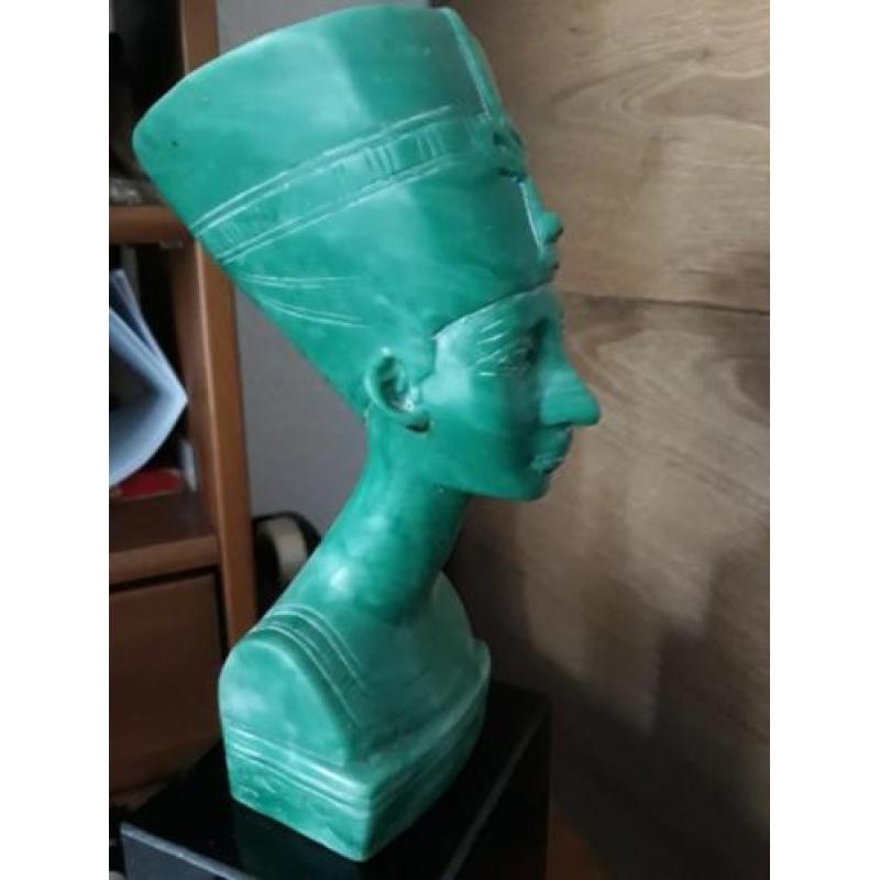 Nefertiti borstbeeld buste