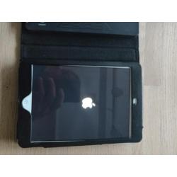 Te koop ipad mini 150 euro zo goed als nieuw.